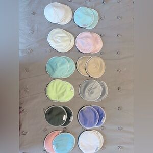 Reusable nursing covers